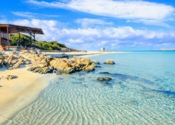 These 20 Italy Beaches Will Blow Your Mind