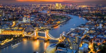 London Travel Guides: The Ultimate List of Must-See Attractions