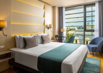 7 of the most devious hotel scams humans fall for whilst booking a room